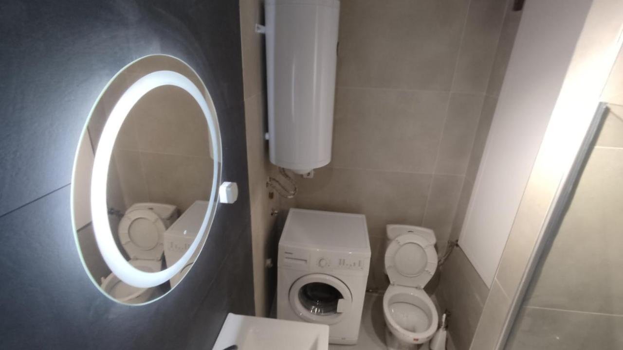 Sky View Luxury Center Skopje Apartments Zewnętrze zdjęcie