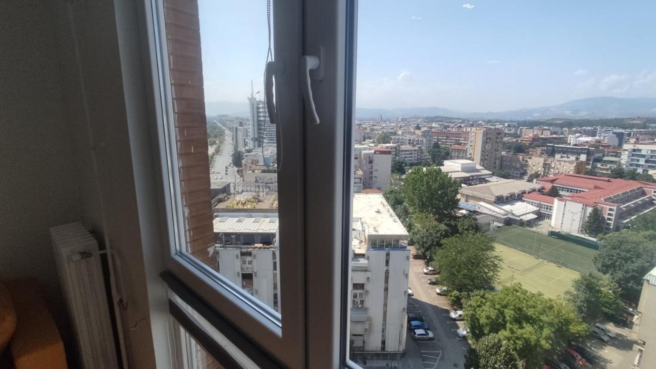 Sky View Luxury Center Skopje Apartments Zewnętrze zdjęcie