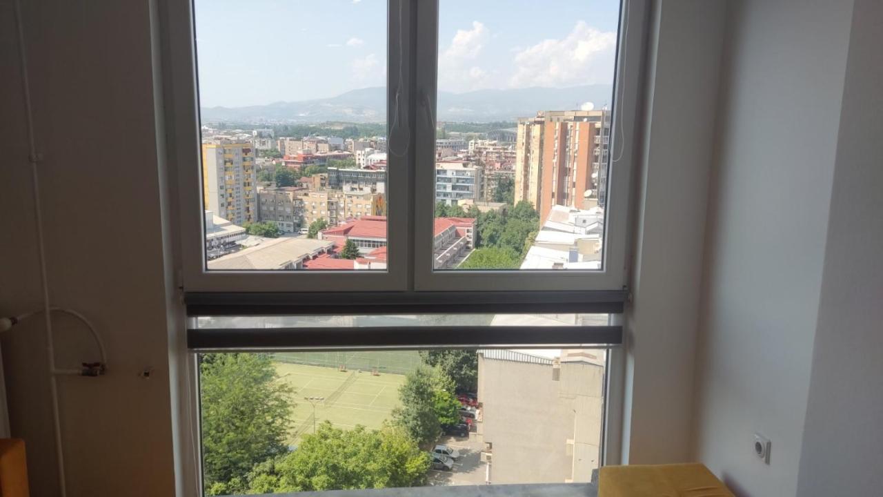 Sky View Luxury Center Skopje Apartments Zewnętrze zdjęcie