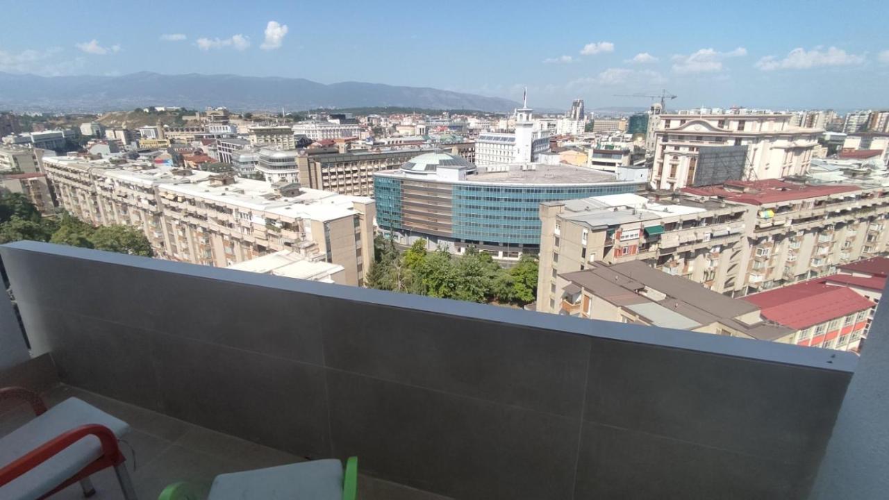 Sky View Luxury Center Skopje Apartments Zewnętrze zdjęcie