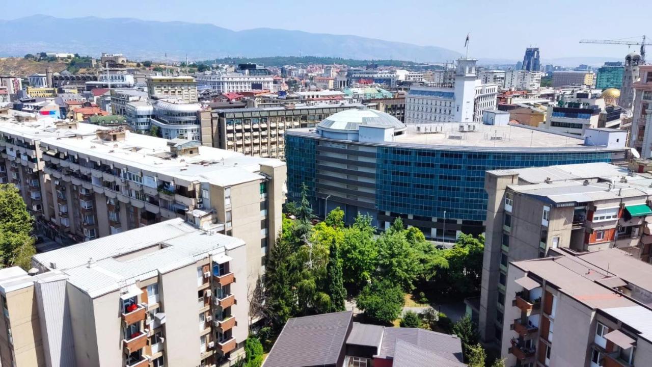 Sky View Luxury Center Skopje Apartments Zewnętrze zdjęcie